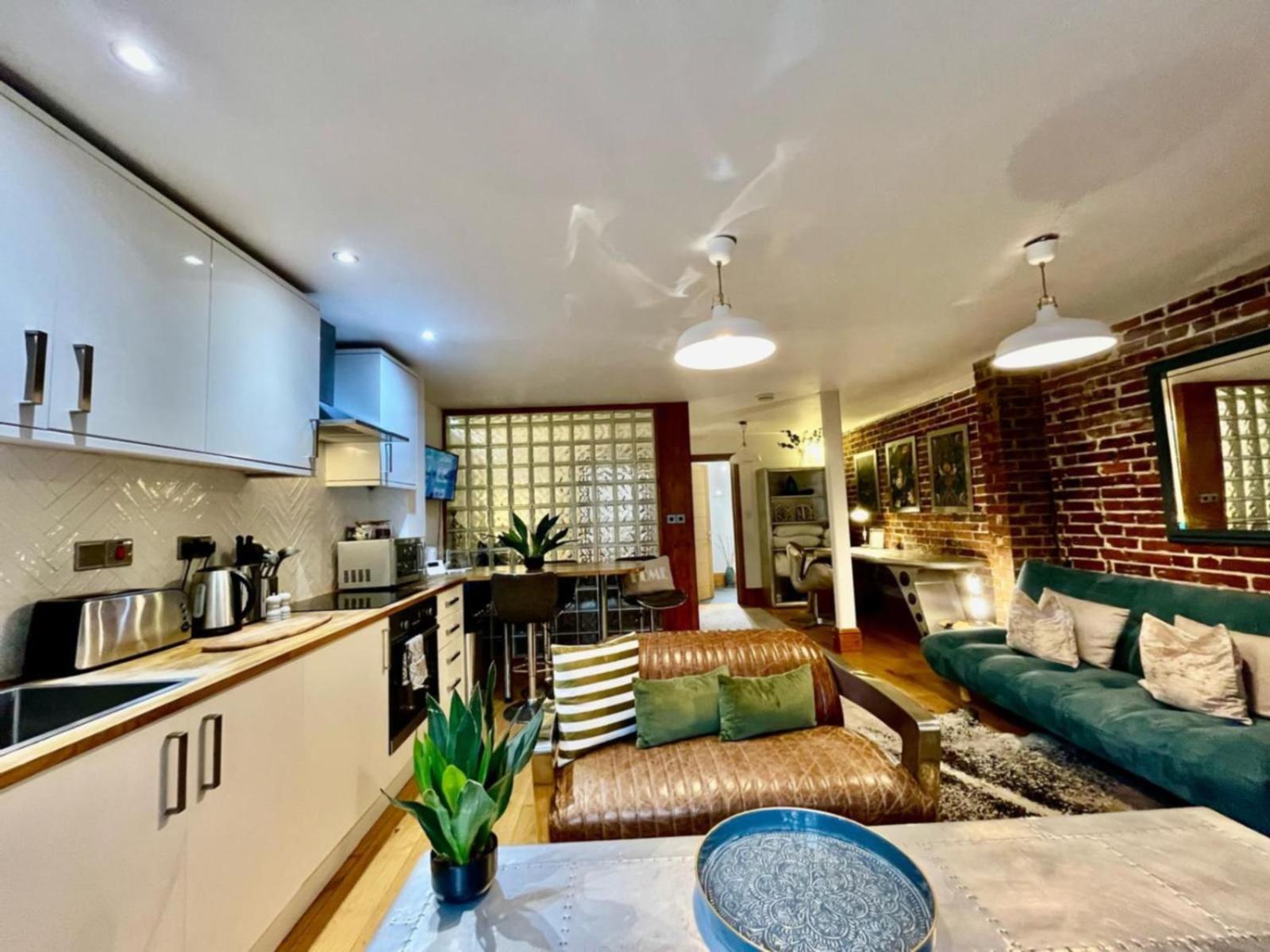 By The Beach Large Central Stylish Studio For 4 Guests Brighton Екстериор снимка